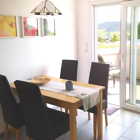 In Medenscheid Mit Garten Und Terrasse * Bacharach